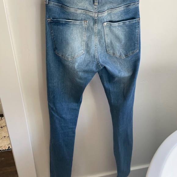 H&M Shaping Skinny Regular Jeans - Picture 5 of 6